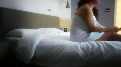 【爱情故事】专业良家收割机，人妻猎手泡良大神迎战淫荡人妻，抚慰寂寞的心灵，背着老公偷情，真骚真淫荡 (6)